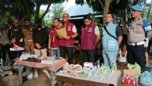Direktur Reserse Narkoba Polda Sumut, Kombes Pol. Dr. Andy Arisandi, S.H., S.I.K., M.H., saat memaparkan operasi Gerebek Sarang Narkoba (GSN).